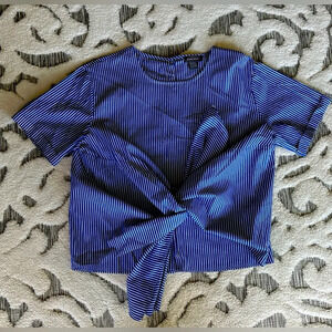 Sans Souci Blue White Stripe Front Tie Top Sz M